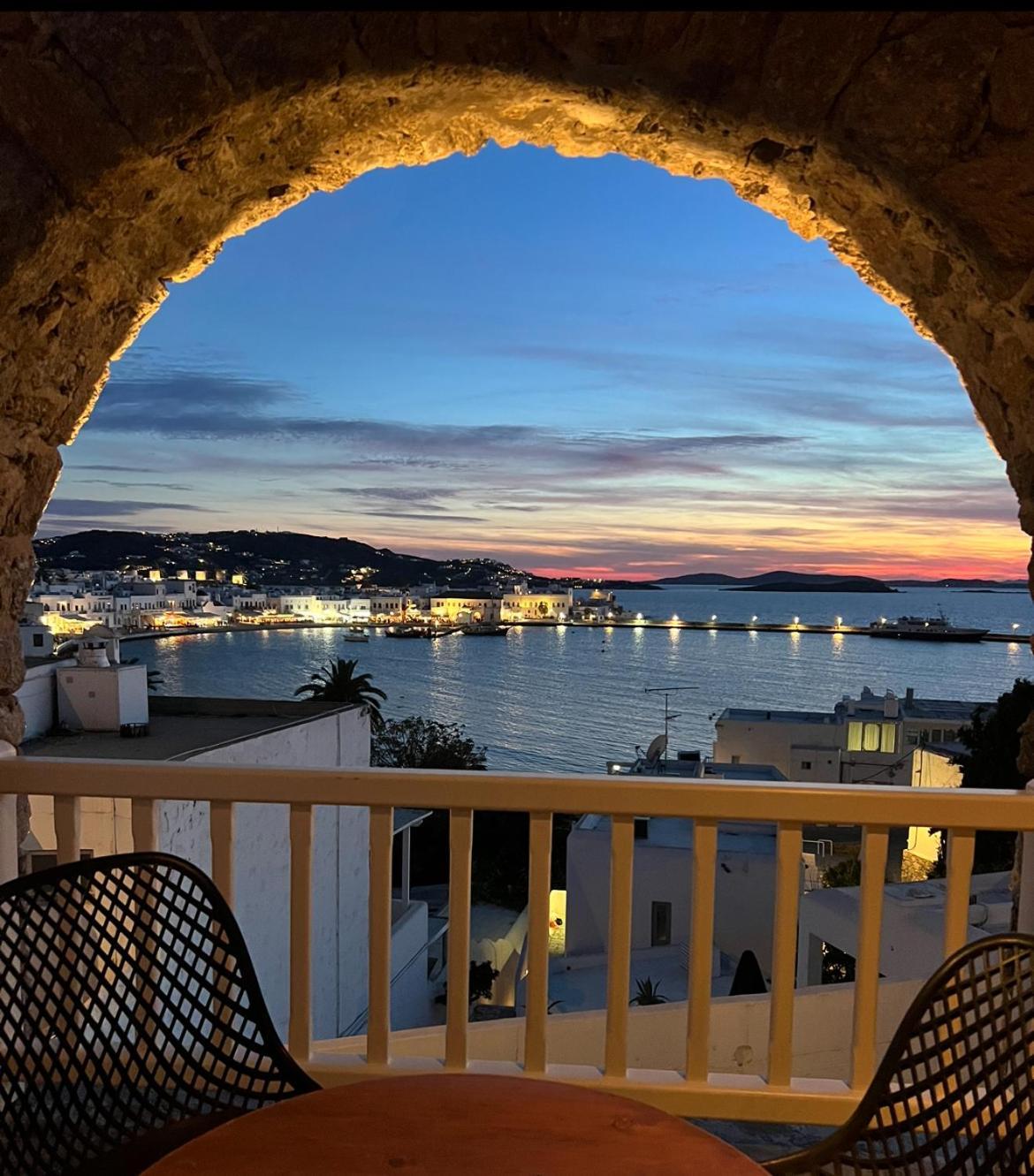 Yalos Sunset View Private Mykonos Town