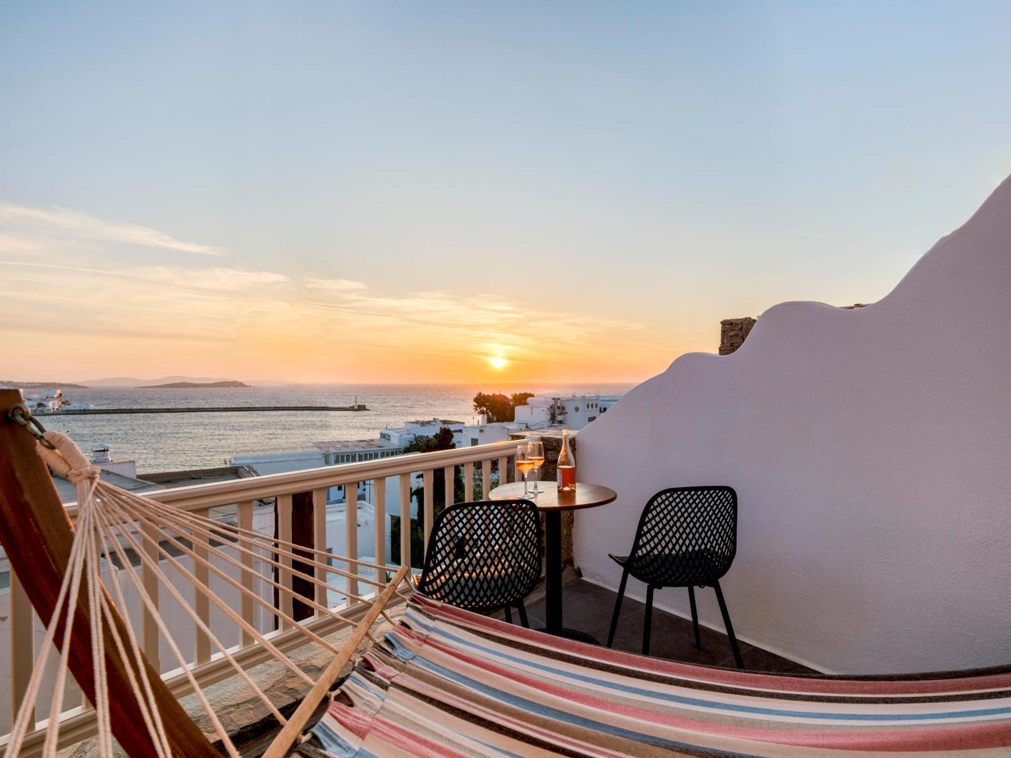 Frühstückspension Yalos Sunset View Private